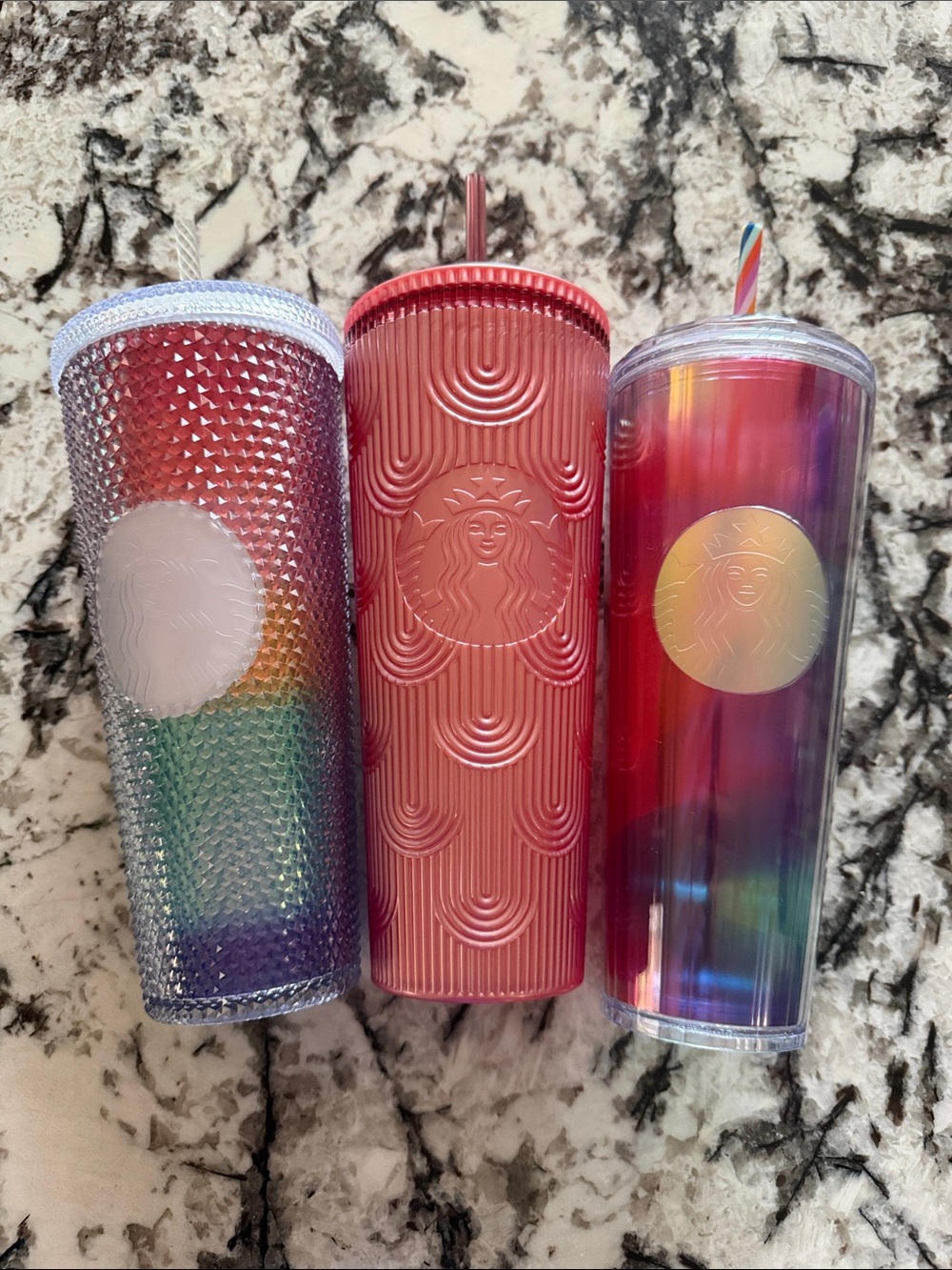 Starbucks Multicolor & Pink Ombre Plastic Set